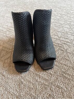 BCBGMaxAzria Fabianna Black Woven Open-Toe Ankle Booties